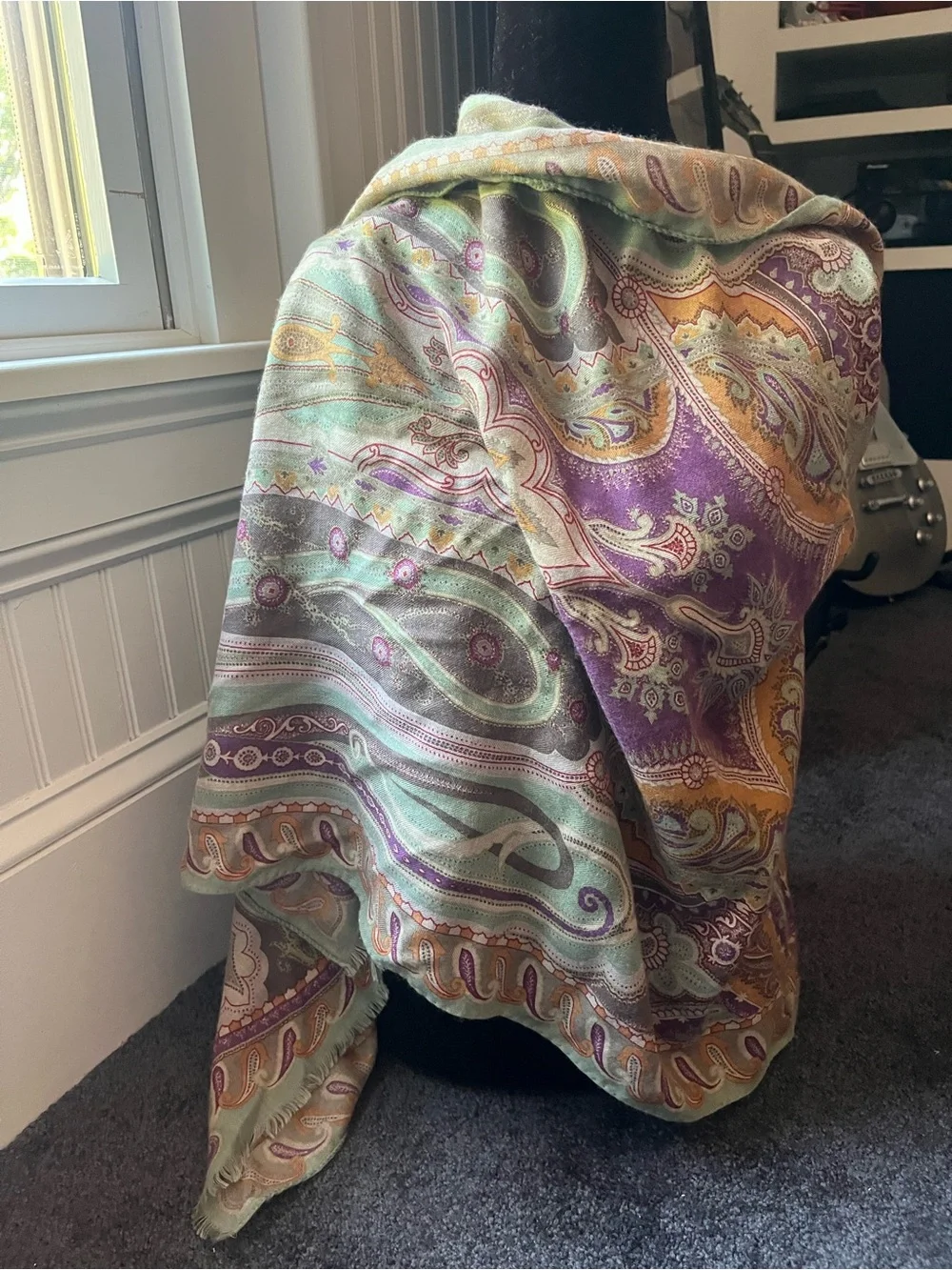 Etro Milano Paisley cashmere and silk  large scarf made in Italy